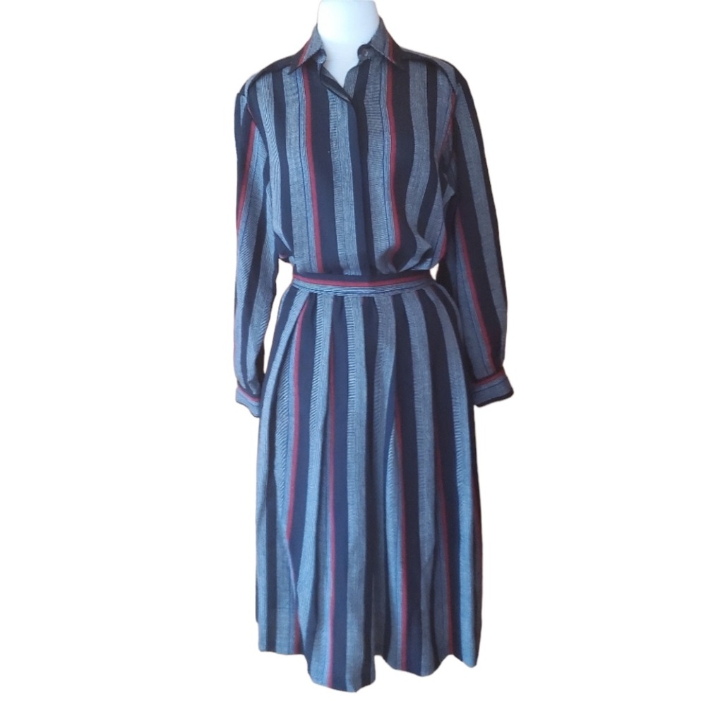 Vintage Executive Focus Wool Skirt Set